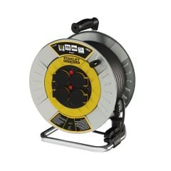 Stanley SXECFM2RAVE Metal IP44 4 Soketli 40 Metre Makaralı Kablo 3x1.5 mm